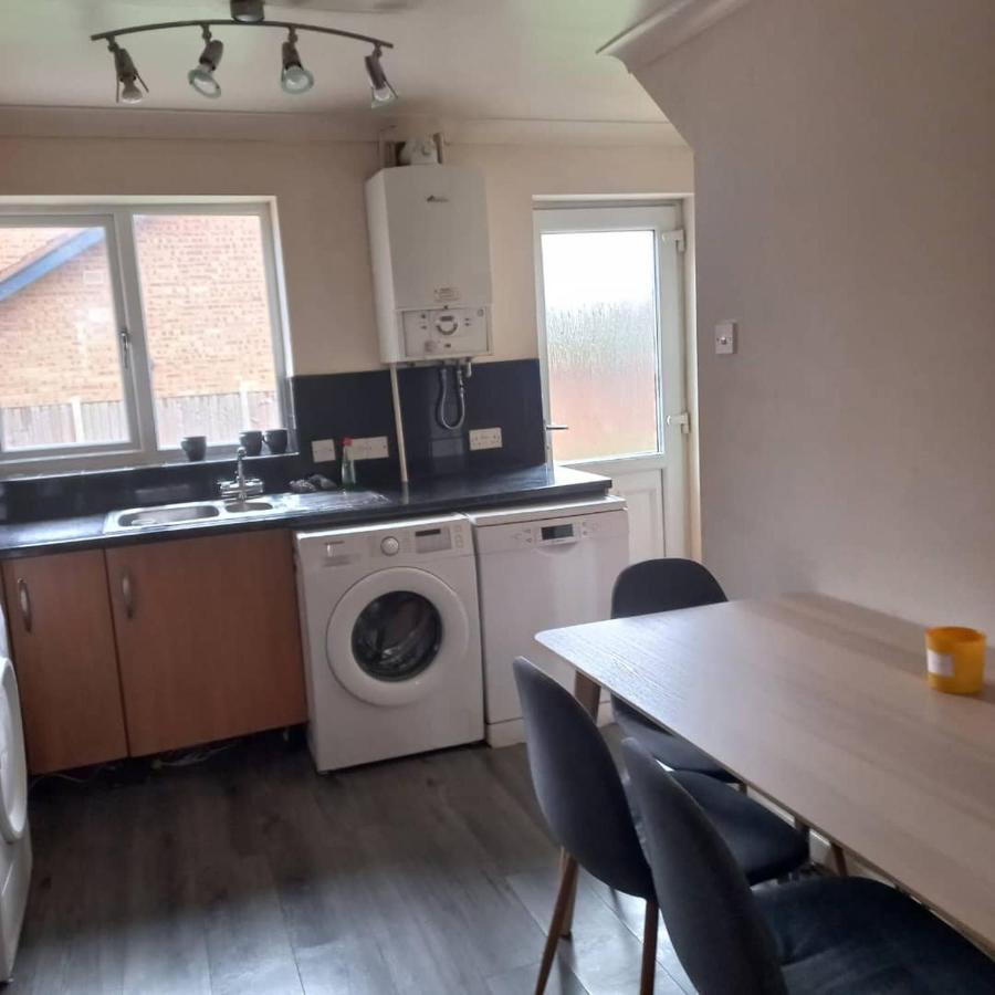 Hamilton 3 Bedrooms 10 Minutes From City Centre Leicester Exterior foto